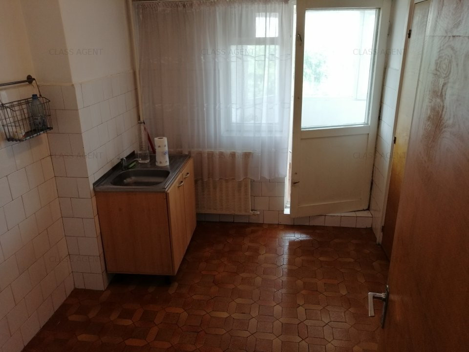 2 camere Brancoveanu metrou