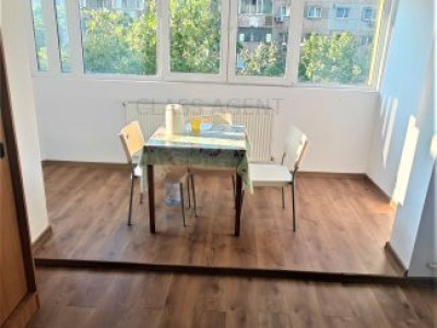Inchiriere 4 camere Pantelimon - Iancului