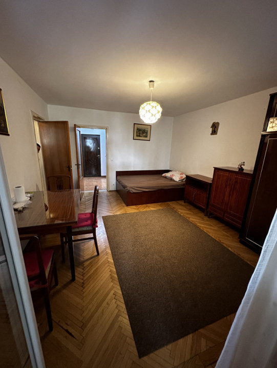 Inchiriere 2 camere Costin Georgian Metrou