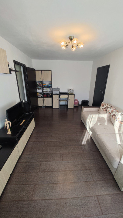 Inchiriere 2 camere Iancului metrou