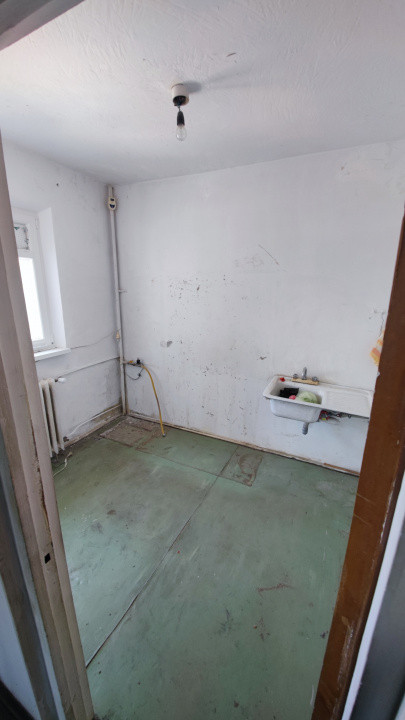 Vanzare 3 camere Giurgiului -  Toporași 