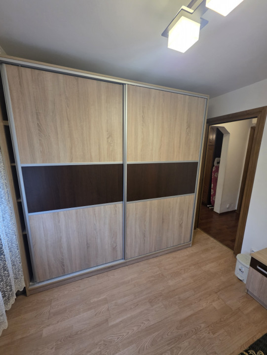 Inchiriere 3 camere Militari - Politehnica