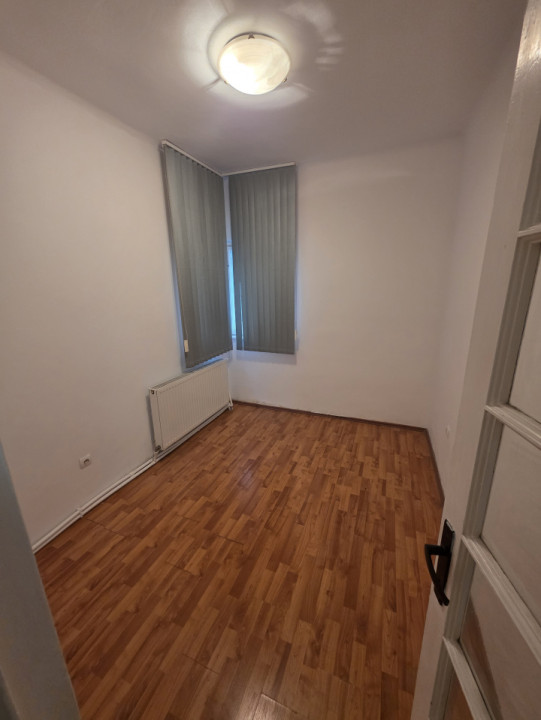 Inchiriere 2 camere Dacia Vasile lascar