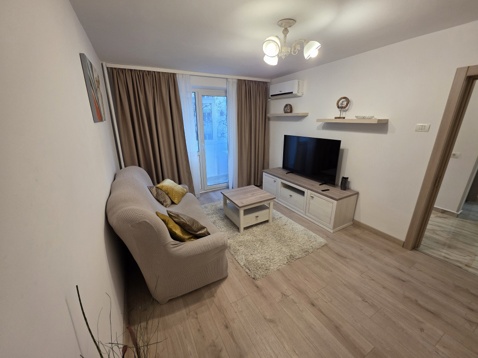 Inchiriere 2 camere Pantelimon - Delfinului