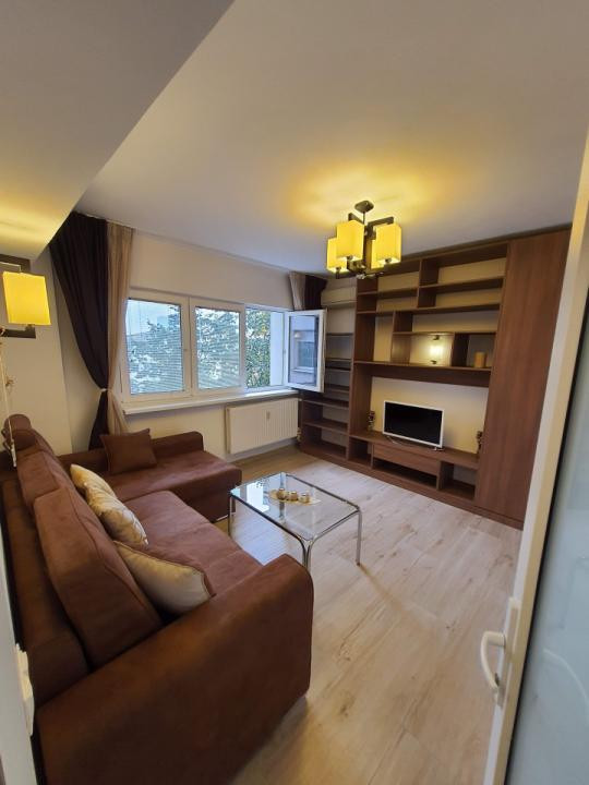 Vanzare Garsoniera Dorobanti - Caragiale