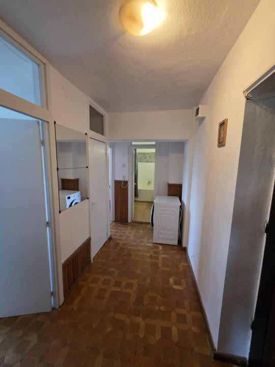Inchiriere 2 camere Brancoveanu - metrou