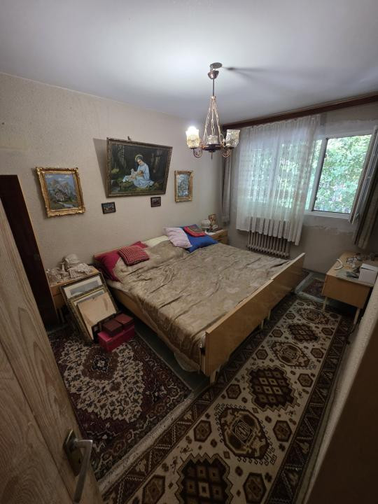 Vânzare  4 CAMERE  - BERCENI – TURNUL MĂGURELE