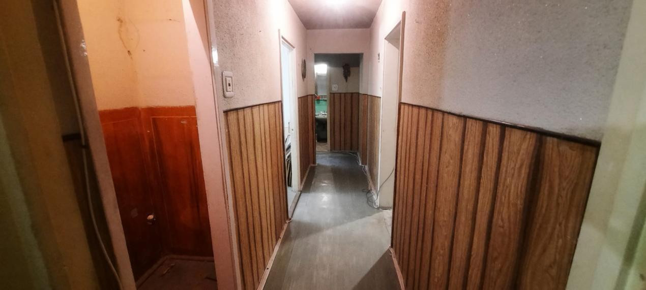 Vânzare  4 CAMERE  - BERCENI – TURNUL MĂGURELE